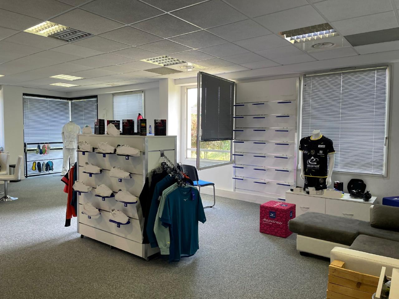 Bureau Chavanod 322m² Location bureau Chavanod Haute-Savoie OLBUR2313158 1